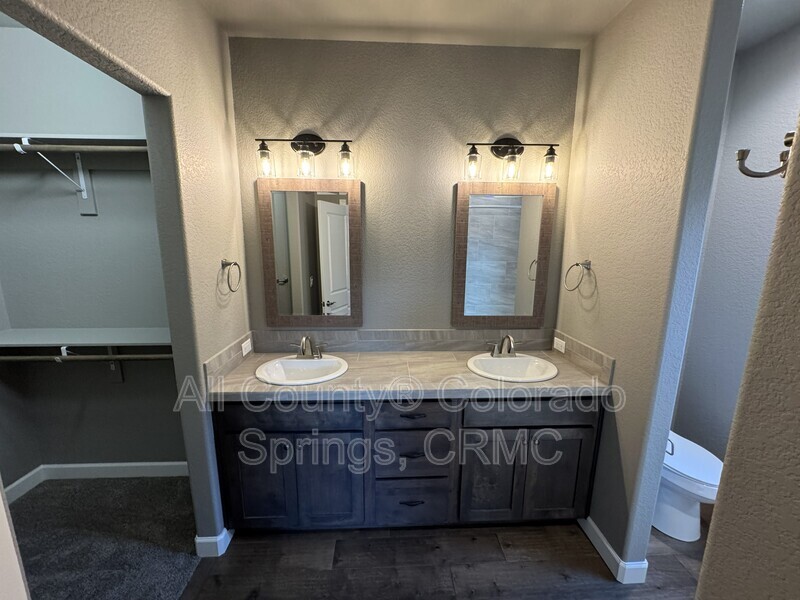 Main Rental Photo 10