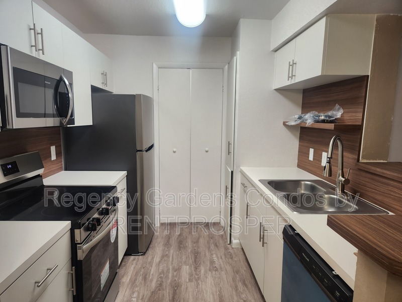 Orlando Condo: 5540 Devonbriar Way