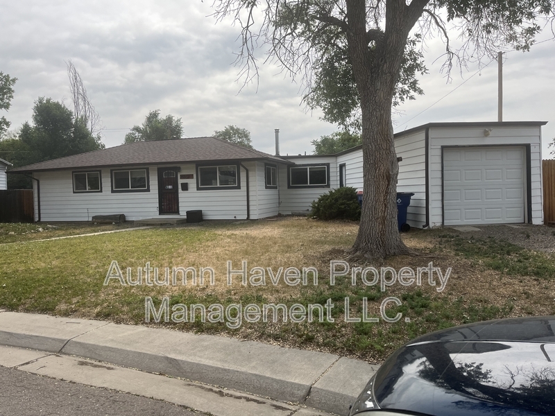 Westminster House: 7436 Knox Ct