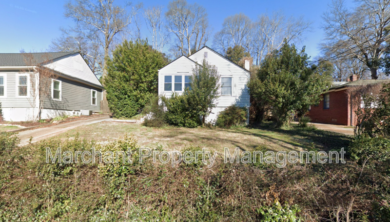 Greenville House: 210 Ashley Avenue