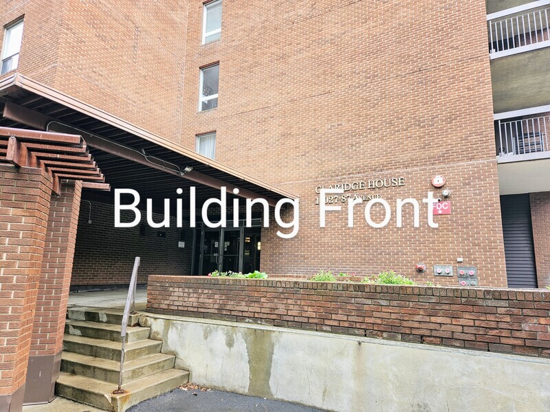 Edmonton Condo: 11027 87 AVE NW