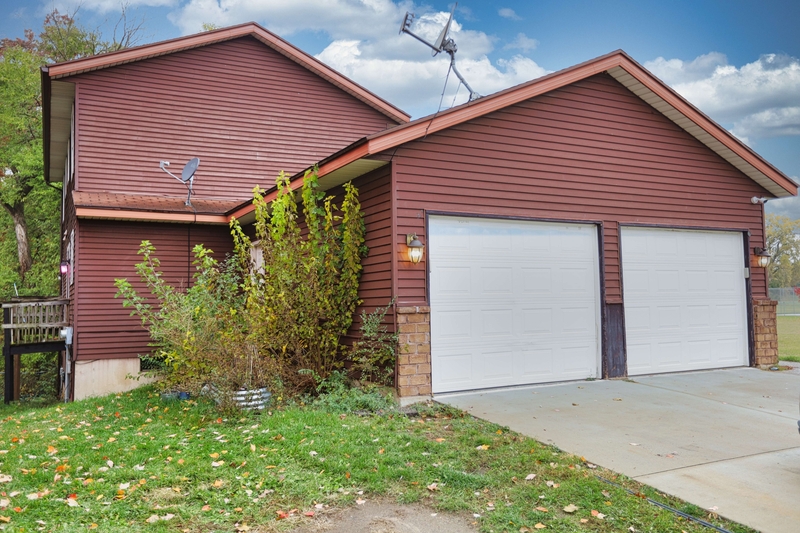 Wyoming Condo: 3403 Robin Ave SW