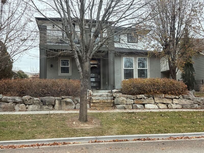 Boise House: 2552 S Trailwood Way
