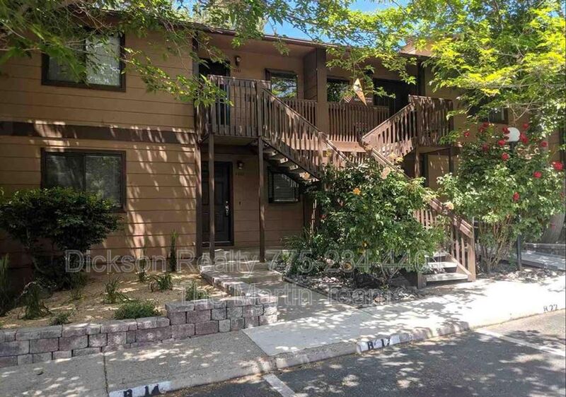 Reno House: 2939 Tierra Verde E
