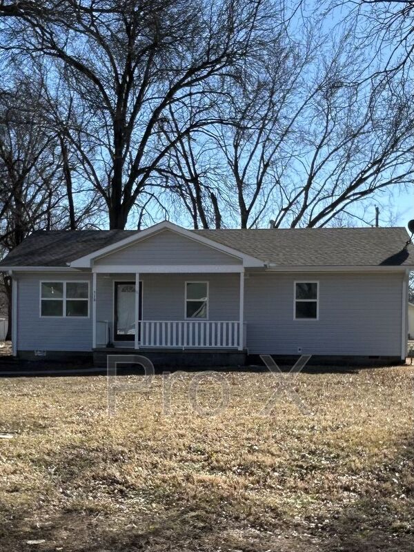 Pittsburg House: 516 E Park