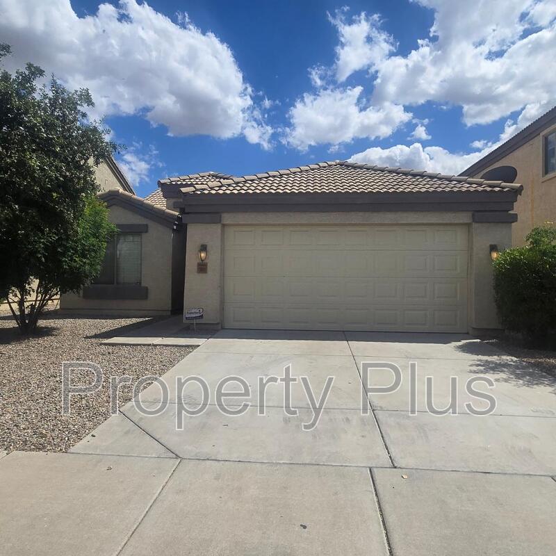 Phoenix House: 3411 W Sunland Ave