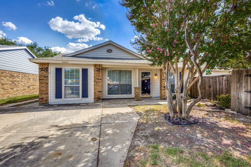 The Colony House: 4427 Jenkins Street