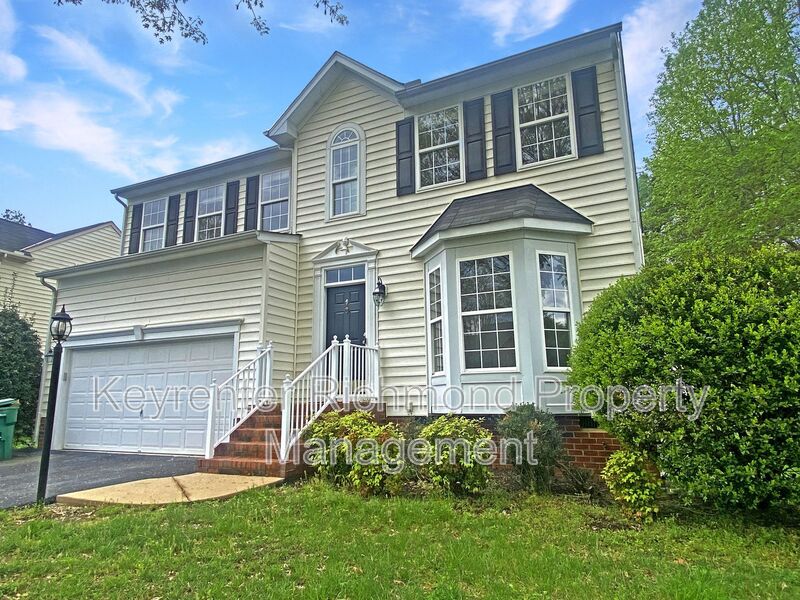 Richmond House: 229 Ashbury Hills Drive