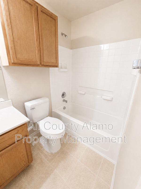 Main Rental Photo 20