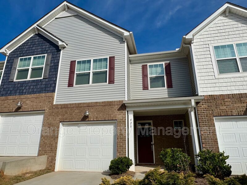 Pendleton House: 428 Bee Cove Way