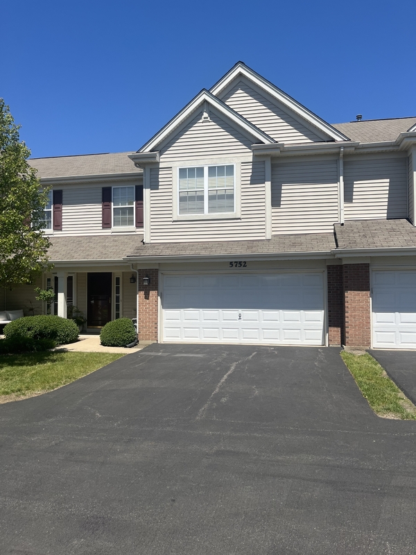 Lake In The Hills Condo: 5752 Wildspring Dr