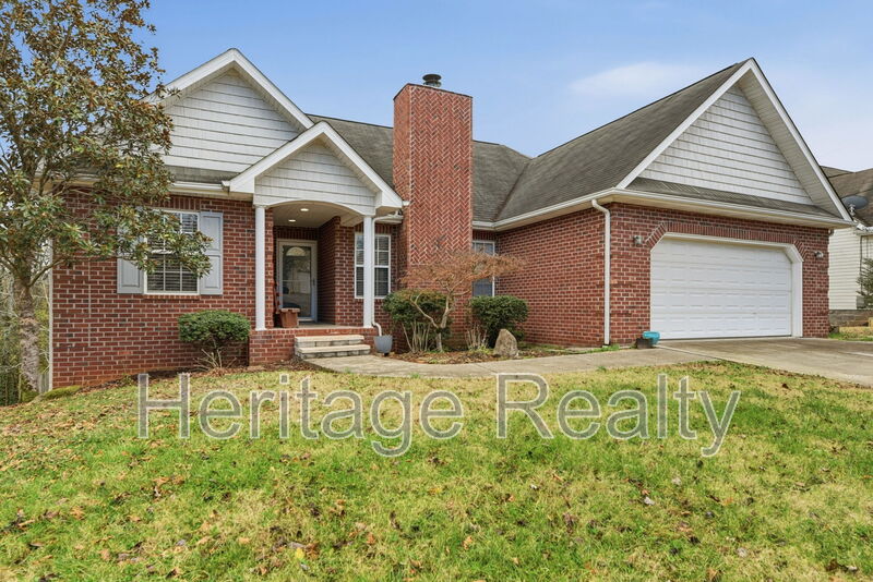 Knoxville House: 3112 Pinex Lane