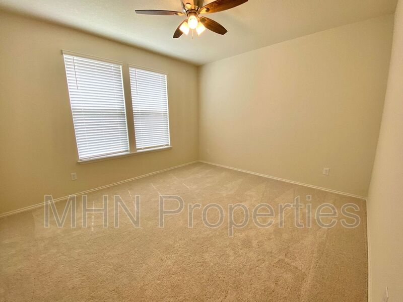 *First Time Rental*  3 bed/2 bath BRAND NEW BUILD home, located in Seguin! - Photo 24