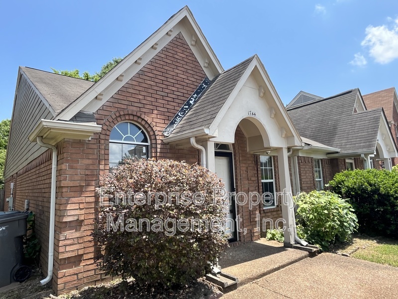 Photo 2 of 1744 Camille Way