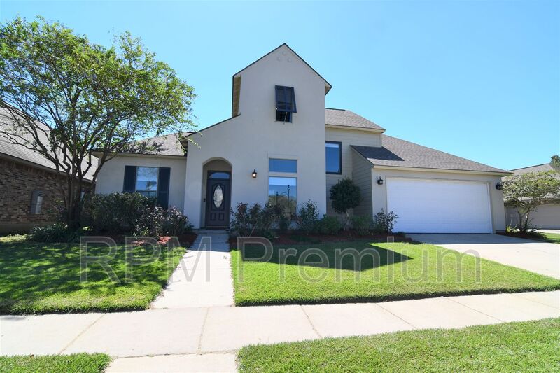 Zachary House: 2582 Boudreaux