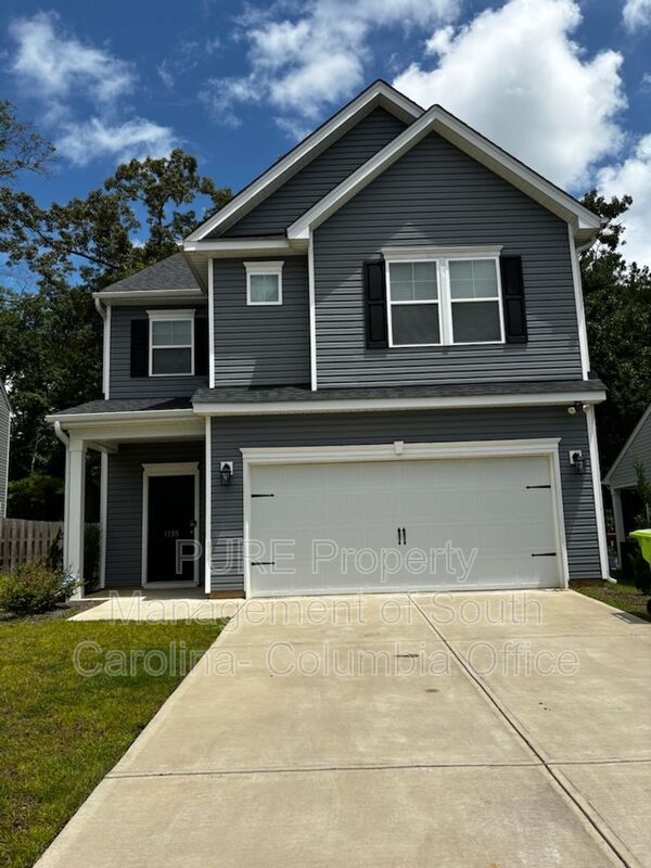 Hopkins House: 1155 Cresent Moon Loop