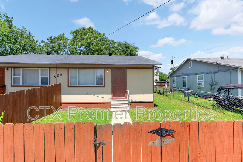 Killeen Condo: 905 Parmer Avenue - B