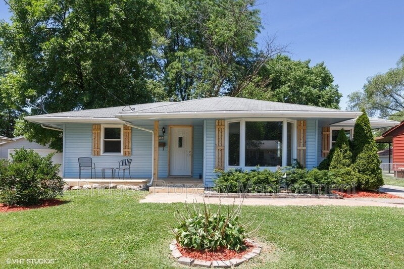 Des Moines House: 2904 E 40th Ct