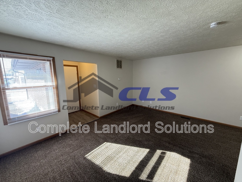 Terre Haute Condo: 1724 East Morgan Drive