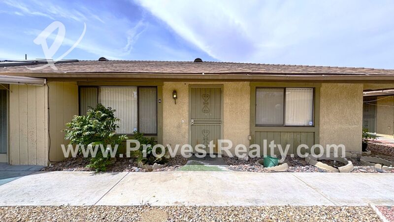 Apple Valley House: 15757 Tuscola Road