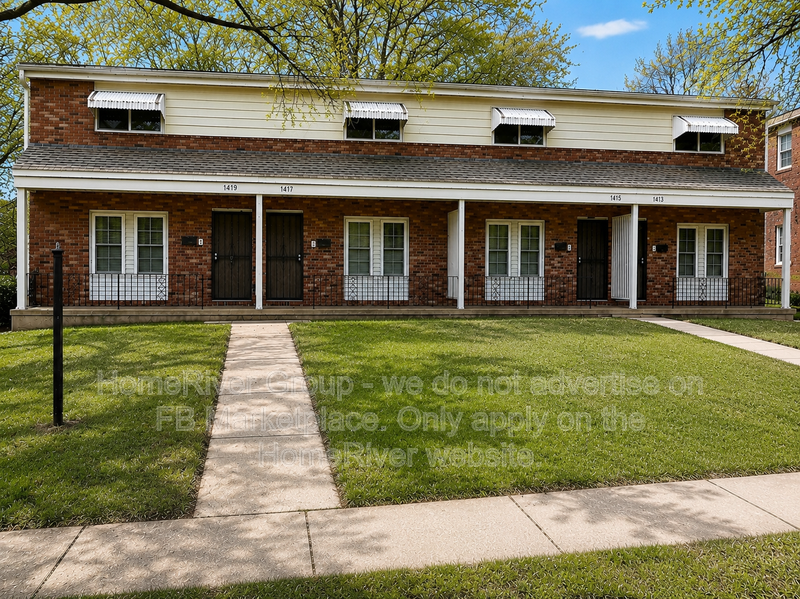 Independence Townhome: 1415 N Main St
