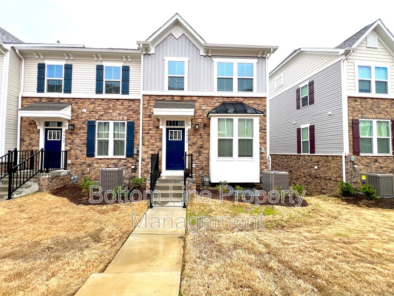 Charlotte Townhome: 9416 Mallard Mills Drive