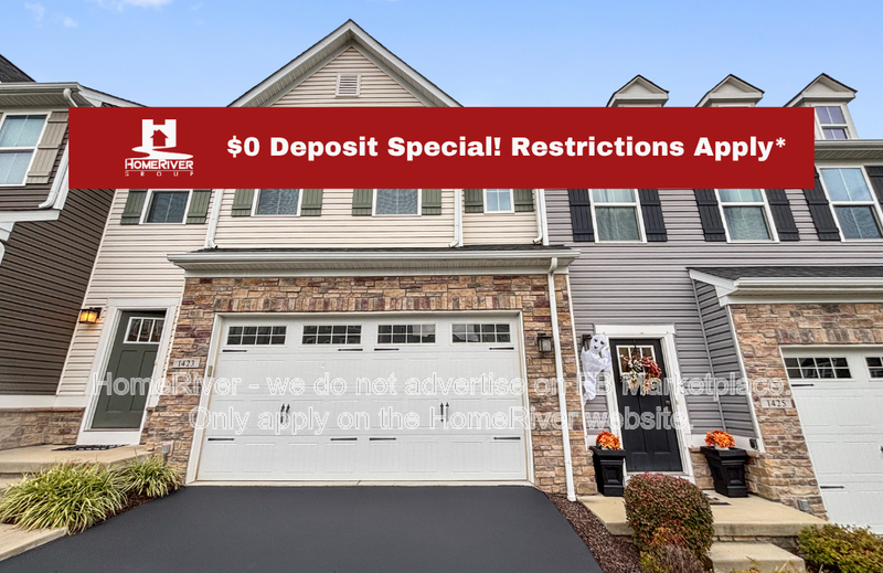 Canonsburg Townhome: 1423 Deer Creek Crossing Dr