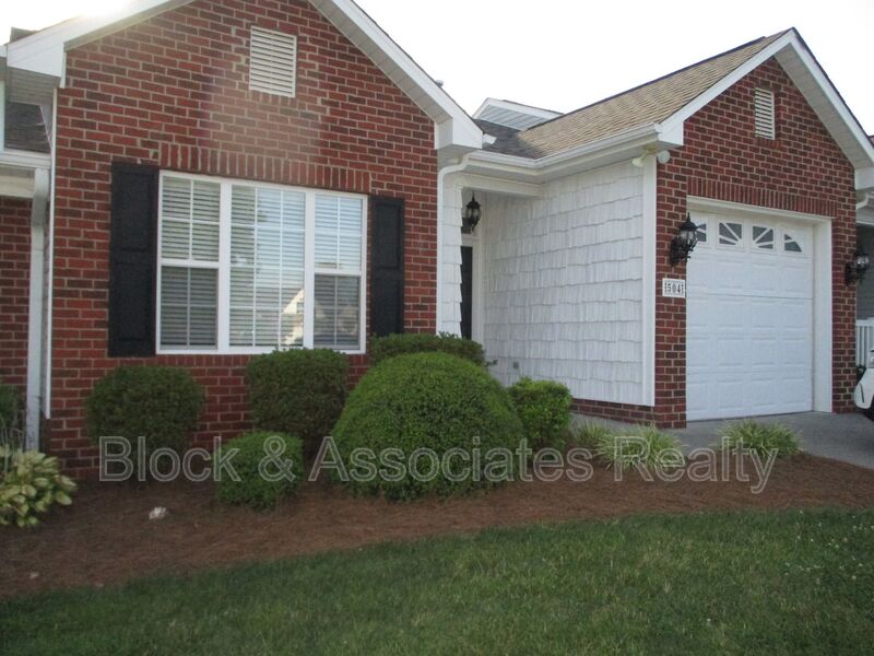 Kernersville House: 504 Avery Way Ct