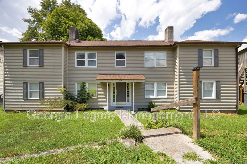 Toccoa House: 16 Andrews Court