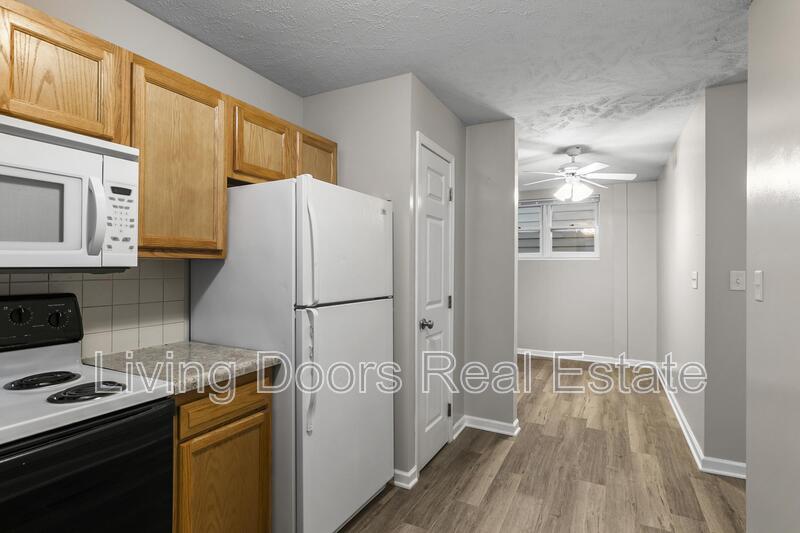 Seward Condo: 348 S 5th St