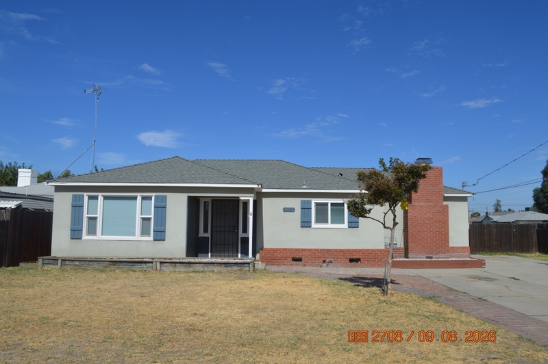 Turlock House: 875 South Minaret Avenue