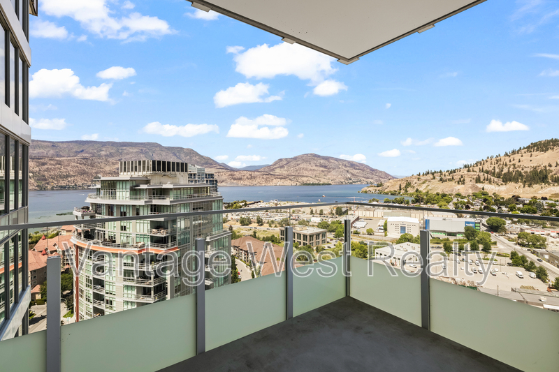 Kelowna Condo: 2207-1181 Sunset Dr