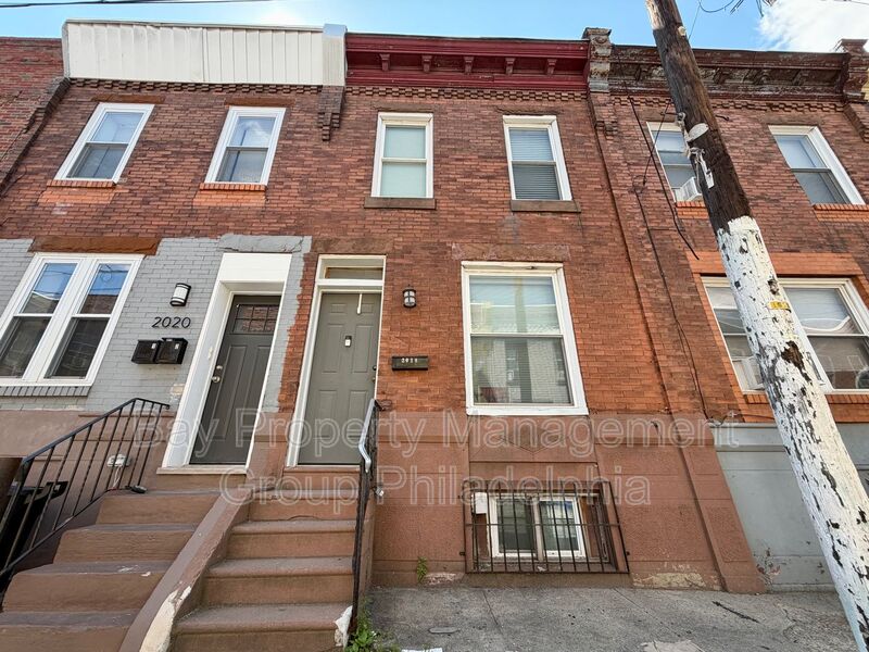 Philadelphia House: 2018 S Croskey St