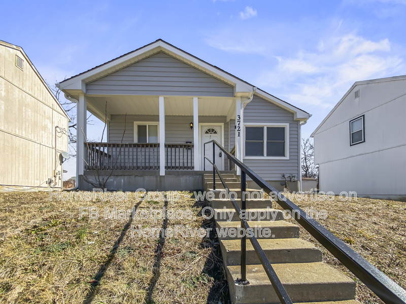 Kansas City House: 3721 Woodland Ave