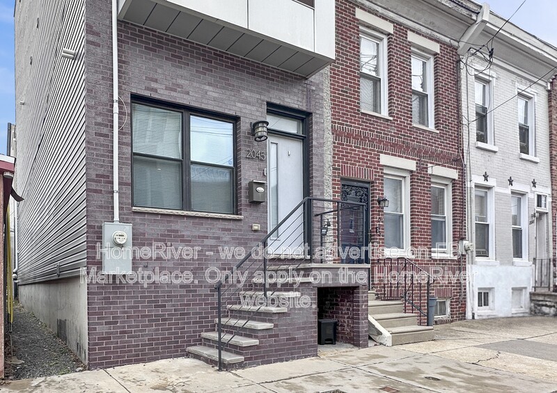 Philadelphia House: 2045 Manton St