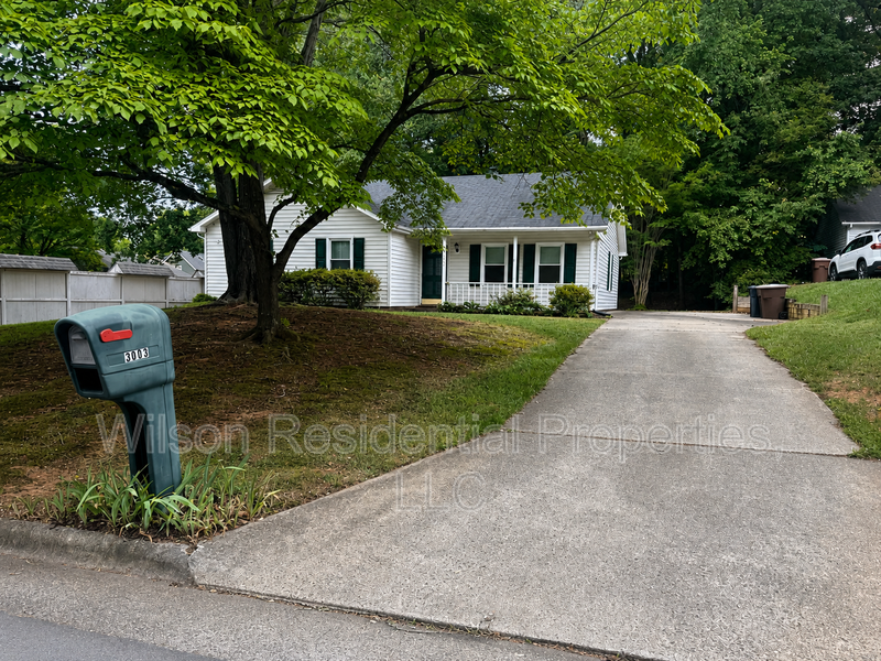 Greensboro House: 3003 Amidon Drive