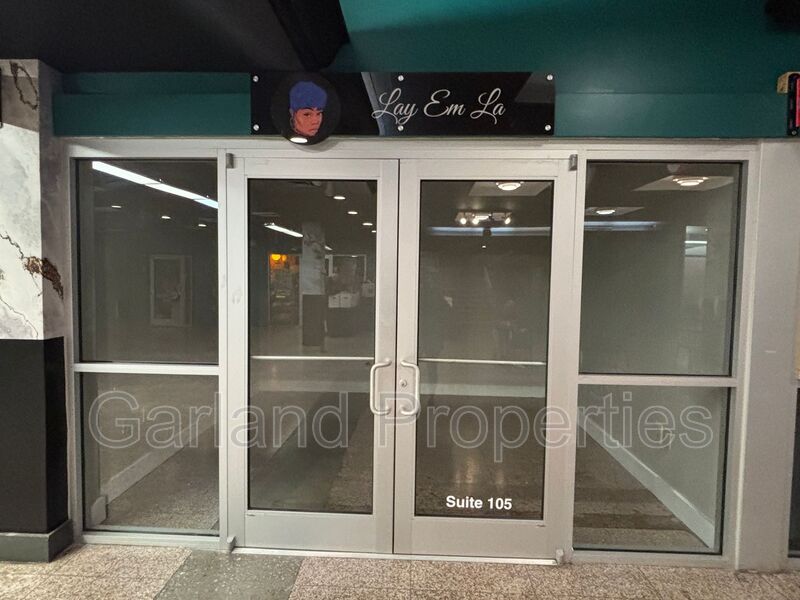 Roanoke House: 16 West Church Ave