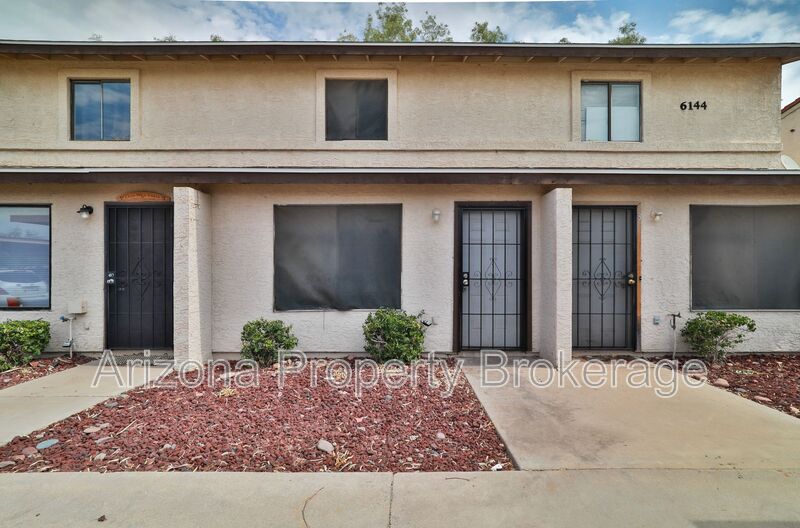 Mesa House: 6144 E. Glencove St.