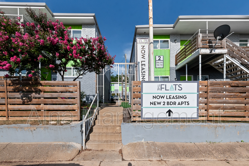 Dallas House: 12708 Schroeder Rd