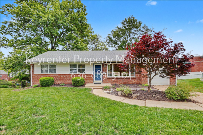 St. Louis House: 9816 Obrien Ct