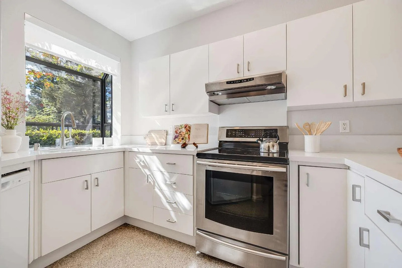 Redwood City Condo: 112 Shorebird Cir