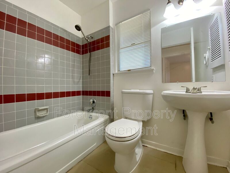 3419 Shady Springs San Antonio TX 78230-4932 - Photo 32
