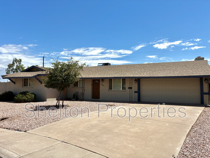 Tempe House: 1421 S Roberts Rd