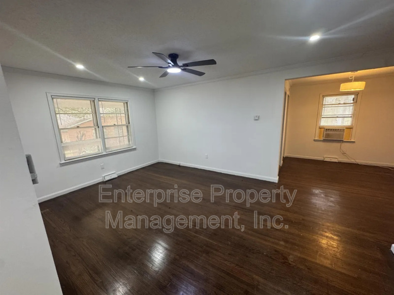 Photo 3 of 3766 Argonne St