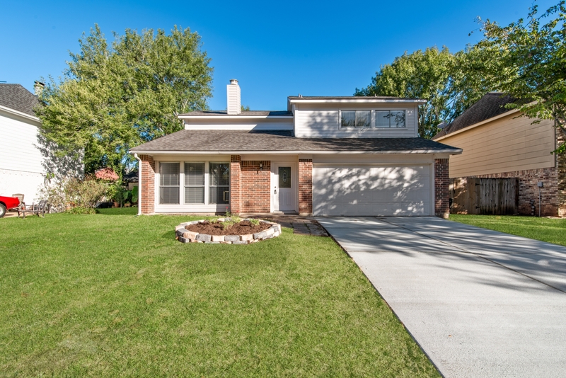 Richmond House: 2335 Trail Wood Lane