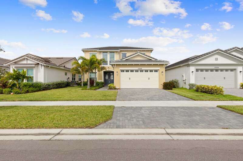 Westlake House: 13548 Spruce Pine Drive