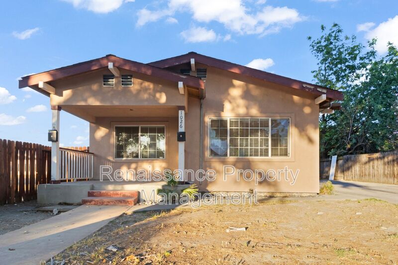 Tracy Condo: 1026 N. Windeler Avenue