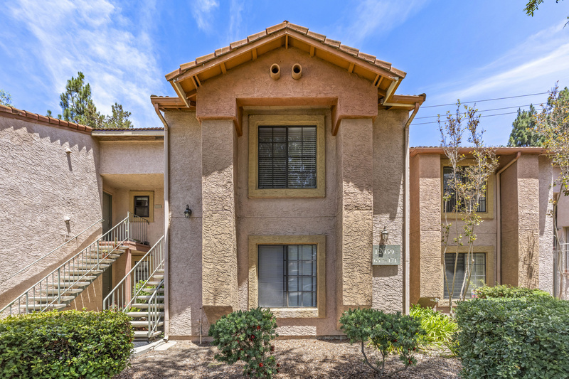 San Diego Condo: 12059 Alta Carmel Court