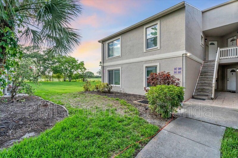 Sarasota Condo: 383 Bobby Jones Rd