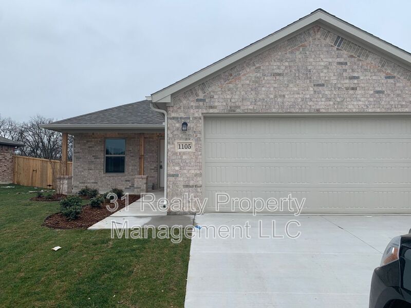 Sherman House: 1105 Southridge Lane